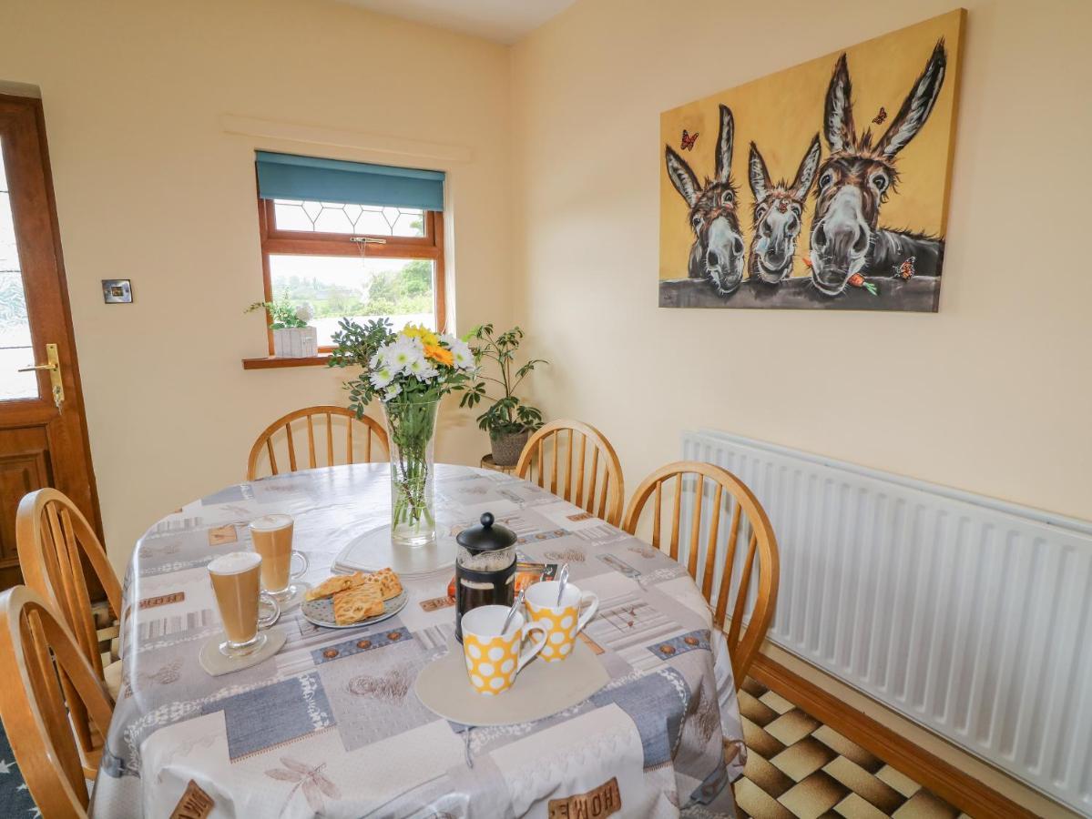 Annie'S Place Villa Newry Exterior photo